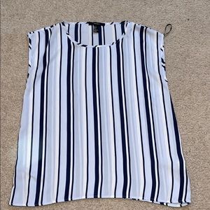 Navy, light blue, & white tshirt